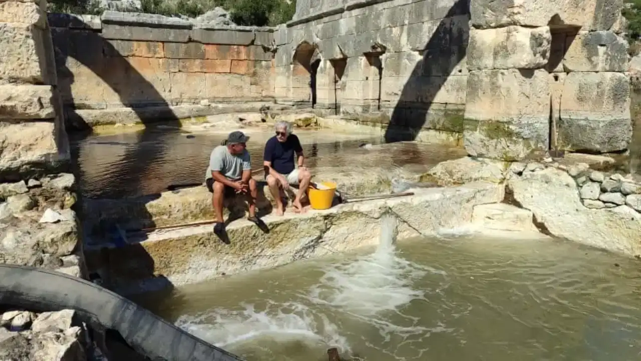 Demre’de 2 Bin Yıllık Şifalı Su Gün Yüzüne Çıkıyor 2